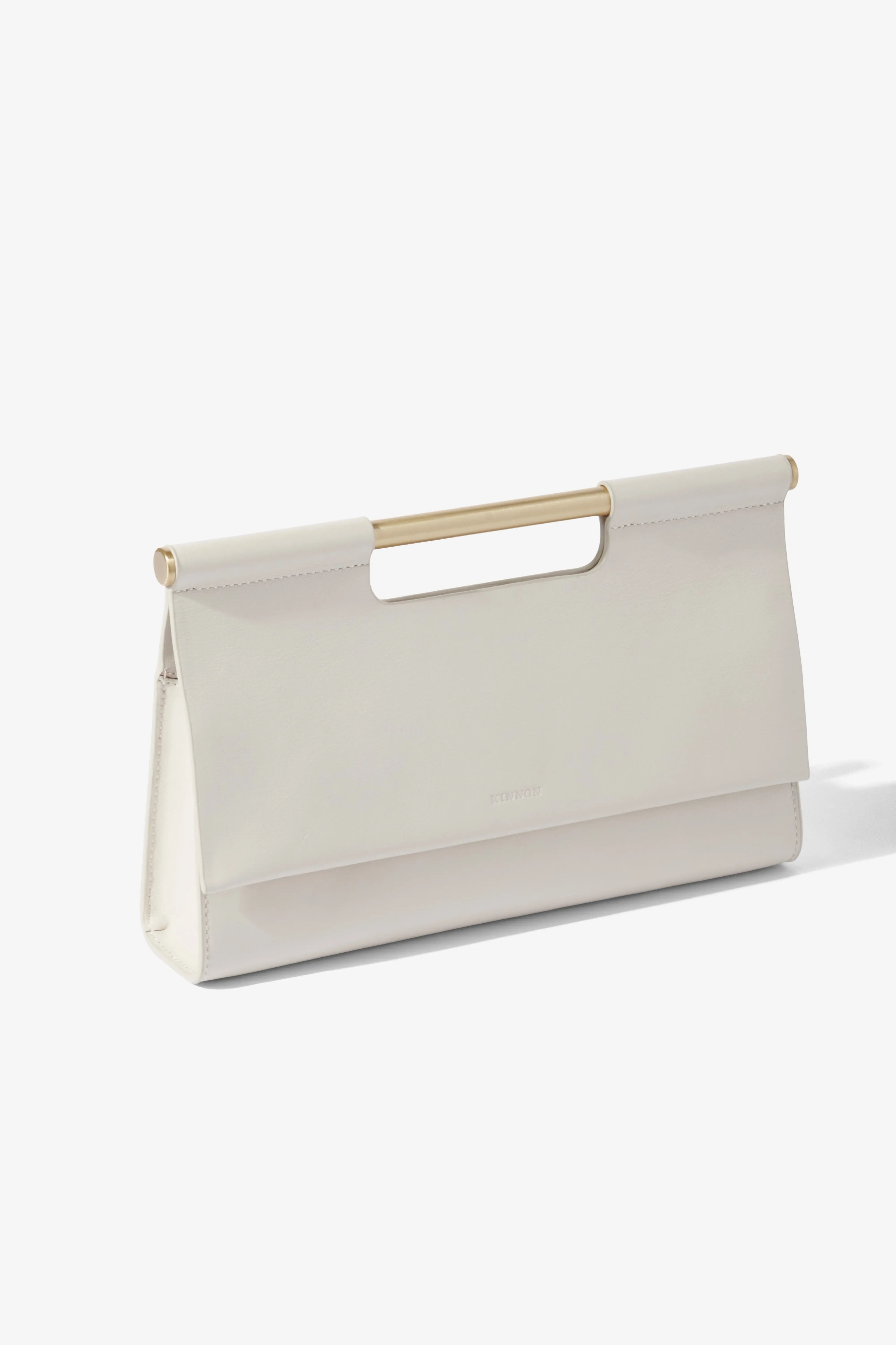 Eve Clutch Kinnon