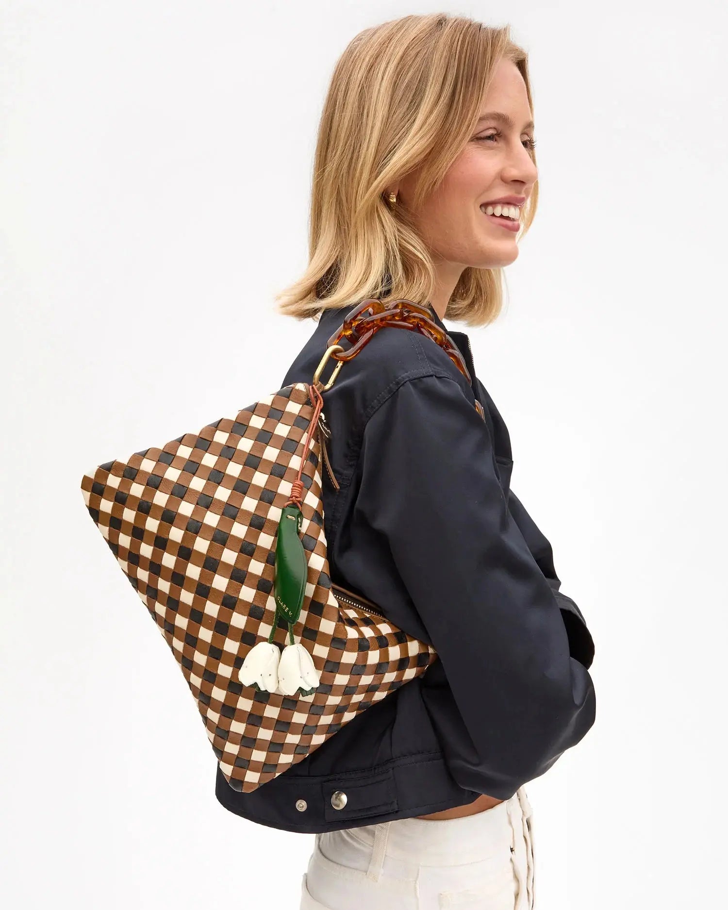 Le Fleur Fob Clare V.