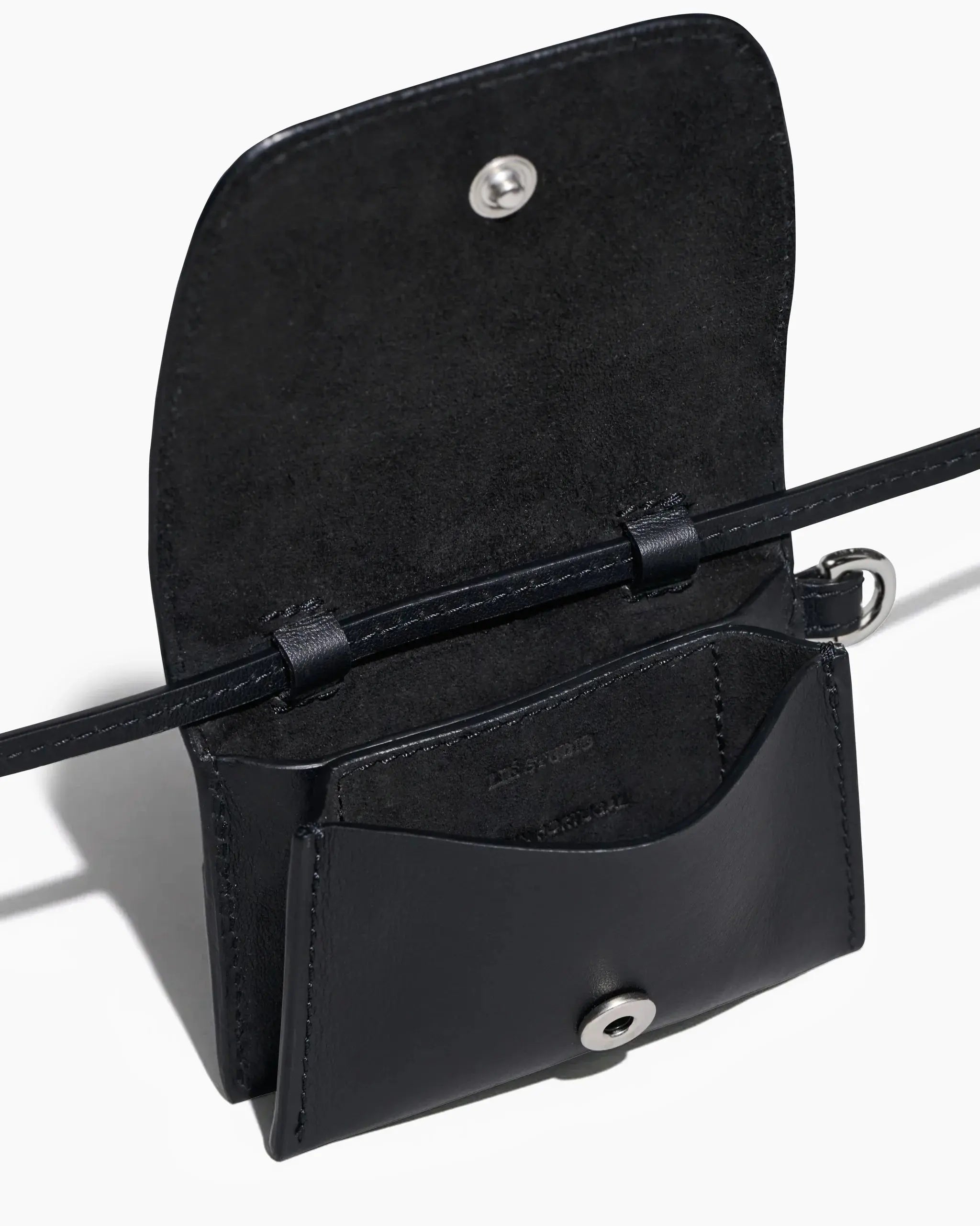 Stella Wallet Lie Studio